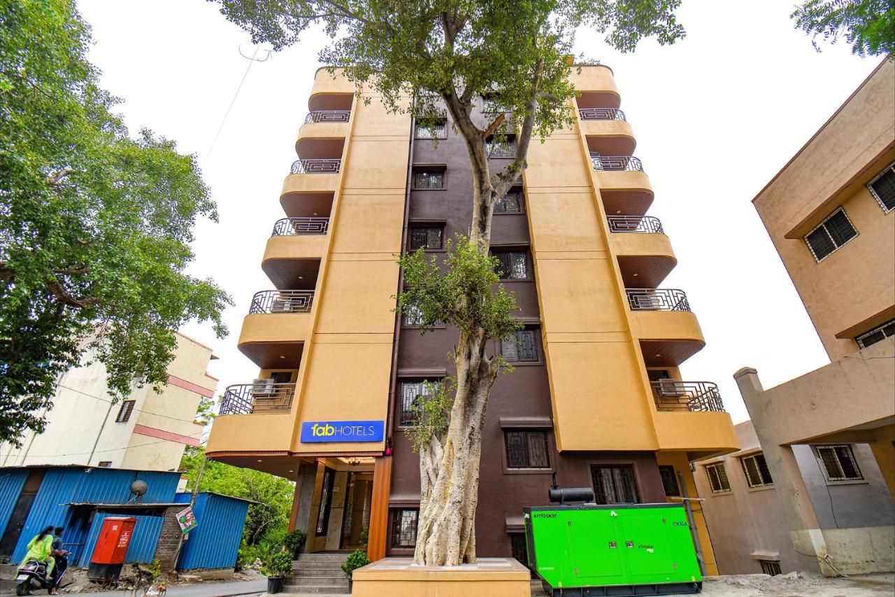 Fabhotel Gaurav Galaxy Pune Extérieur photo