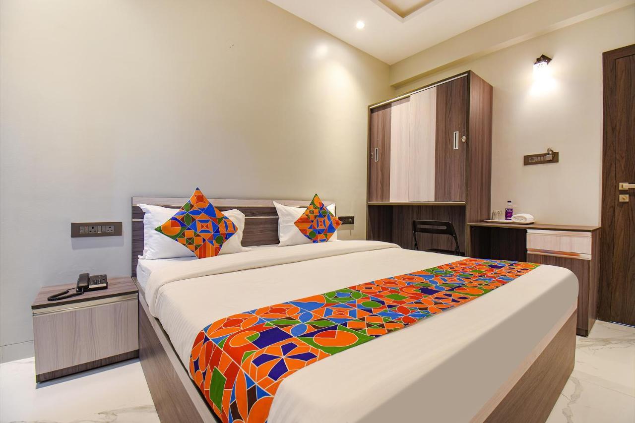 Fabhotel Gaurav Galaxy Pune Extérieur photo